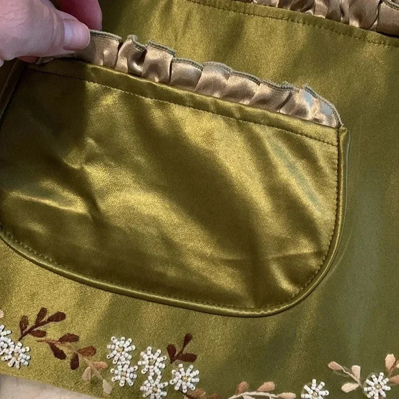 NWOT Beaded hand bag - Picture 4 of 13